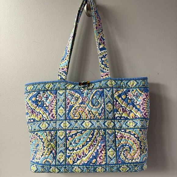 Vera Bradley Capri Blue Tick Tack Tote - Picture 1 of 5